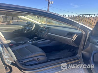 Piąte zdjęcie samochodu w środku: 2009 VOLKSWAGEN JETTA WOLFSBURG VIN:3VWRJ71K19M058560 - miniatura