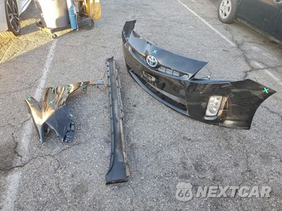 Zdjęcie 12 z 13 samochodu: 2011 TOYOTA PRIUS VIN:JTDKN3DU2B1452098 - miniatura
