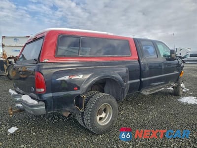 Trzecie zdjęcie samochodu z tyłu: 1999 FORD F350 SUPER DUTY VIN:1FTWW33F0XED71523 - miniatura