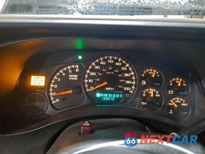 Zdjęcie 9 z 13 samochodu: 2001 GMC YUKON VIN:1GKEK13T11J120076 - miniatura