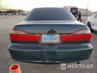 Zdjęcie 6 z 12 samochodu: 2000 HONDA ACCORD SE VIN:1HGCG5676YA057370 - miniatura