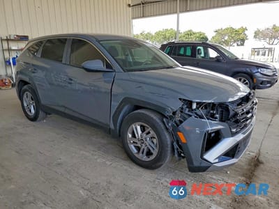 Czwarte zdjęcie samochodu z boku: 2025 HYUNDAI TUCSON SE VIN:5NMJA3DE1SH541120 - miniatura