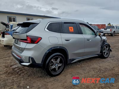 Trzecie zdjęcie samochodu z tyłu: 2025 BMW X1 XDRIVE28I VIN:WBX73EF00S5230348 - miniatura