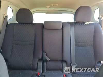 Zdjęcie 10 z 16 samochodu: 2019 NISSAN ROGUE S VIN:5N1AT2MV6KC804815 - miniatura