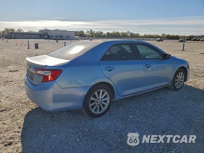 Trzecie zdjęcie samochodu z tyłu: 2014 TOYOTA CAMRY HYBRID VIN:4T1BD1FK4EU103039 - miniatura