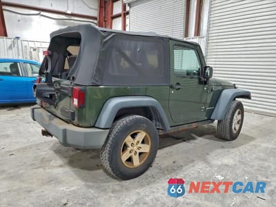 Trzecie zdjęcie samochodu z tyłu: 2008 JEEP WRANGLER RUBICON VIN:1J4GA641X8L556547 - miniatura