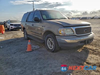 Czwarte zdjęcie samochodu z boku: 2002 FORD EXPEDITION XLT VIN:1FMRU15WX2LA70391 - miniatura