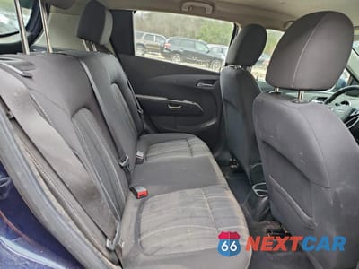 Zdjęcie 10 z 12 samochodu: 2016 CHEVROLET SONIC LT VIN:1G1JC6SH2G4133954 - miniatura