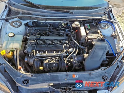 Zdjęcie 11 z 12 samochodu: 2004 MAZDA 3 HATCHBACK VIN:JM1BK143841175657 - miniatura