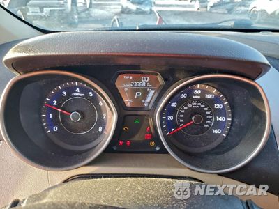Zdjęcie 9 z 15 samochodu: 2013 HYUNDAI ELANTRA GLS VIN:5NPDH4AE8DH320851 - miniatura