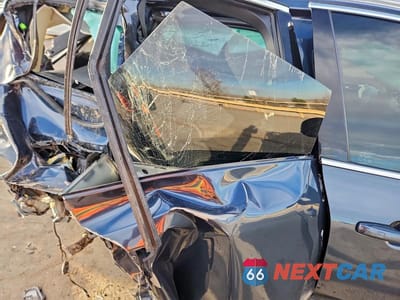 Zdjęcie 11 z 12 samochodu: 2023 VOLVO XC60 ULTIMATE VIN:YV4062RA5P1364390 - miniatura