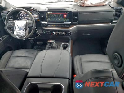 Zdjęcie 8 z 12 samochodu: 2025 GMC SIERRA K1500 ELEVATION VIN:1GTUUCE82SZ198875 - miniatura