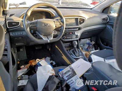 Zdjęcie 8 z 12 samochodu: 2018 HYUNDAI IONIQ SEL VIN:KMHC75LC4JU083188 - miniatura