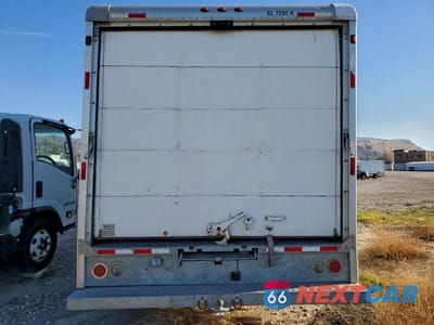 Zdjęcie 6 z 13 samochodu: 2006 FORD ECONOLINE E450 SUPER DUTY CUTAWAY VAN VIN:1FDXE45S86HA86746 - miniatura