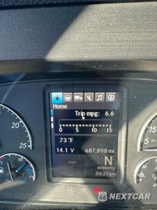 Zdjęcie 8 z 11 samochodu: 2019 FRHT CASCADIA - TRUCKS SEMI TRUCK VIN:4V4NC9EH9FN182118 - miniatura