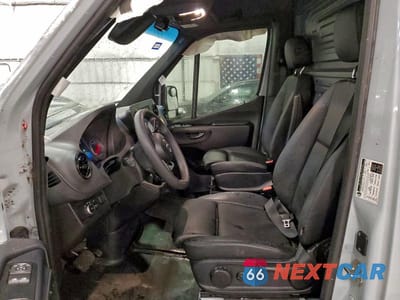 Zdjęcie 7 z 13 samochodu: 2024 MERCEDES BENZ SPRINTER 3500 DELIVERY VAN VIN:W1Y5NDHY1RT184560 - miniatura