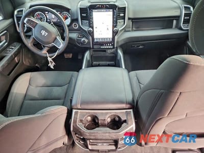 Zdjęcie 8 z 11 samochodu: 2023 RAM 1500 BIG HORN/LONE STAR VIN:1C6RREFG2PN694225 - miniatura