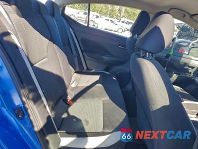 Zdjęcie 10 z 12 samochodu: 2021 NISSAN VERSA SV VIN:3N1CN8EV1ML822027 - miniatura