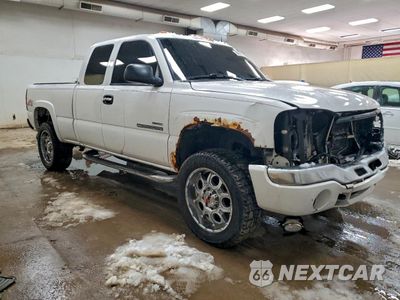 Czwarte zdjęcie samochodu z boku: 2003 GMC SIERRA K2500 HEAVY DUTY VIN:1GTHK29173E352455 - miniatura
