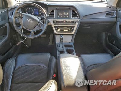 Zdjęcie 8 z 15 samochodu: 2017 HYUNDAI SONATA SPORT VIN:5NPE34AF1HH509679 - miniatura