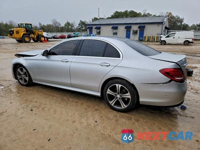 Drugie zdjęcie samochodu z przodu: 2017 MERCEDES-BENZ E 300 4MATIC VIN:WDDZF4KB2HA124987 - miniatura