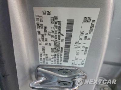 Zdjęcie 13 z 15 samochodu: 2015 FORD ESCAPE SE VIN:1FMCU9GX8FUB20585 - miniatura