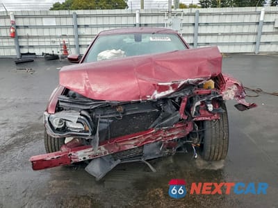 Piąte zdjęcie samochodu w środku: 2019 CHRYSLER 300 S VIN:2C3CCABG5KH654015 - miniatura