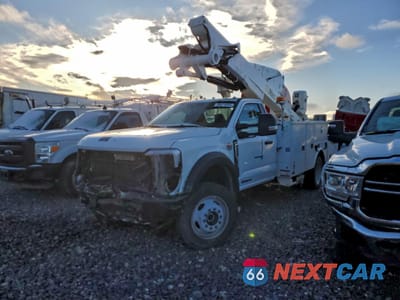2025 FORD F550 SUPER DUTY BUCKET TRUCK 1FDUF5HT4SDA06564 - główne zdjęcie licytacji z USA - miniatura