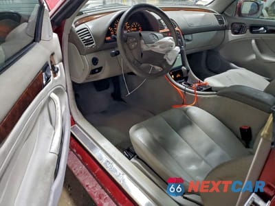 Zdjęcie 8 z 11 samochodu: 2001 MERCEDES-BENZ CLK 320 VIN:WDBLK65G41T069630 - miniatura