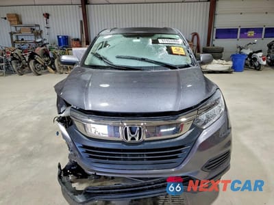 Piąte zdjęcie samochodu w środku: 2022 HONDA HR-V LX VIN:3CZRU6H37NM742357 - miniatura