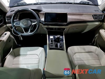 Zdjęcie 8 z 13 samochodu: 2024 VOLKSWAGEN ATLAS SEL VIN:1V2BR2CA9RC586318 - miniatura