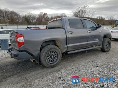 Trzecie zdjęcie samochodu z tyłu: 2017 TOYOTA TUNDRA CREWMAX LIMITED VIN:5TFHW5F15HX600613 - miniatura