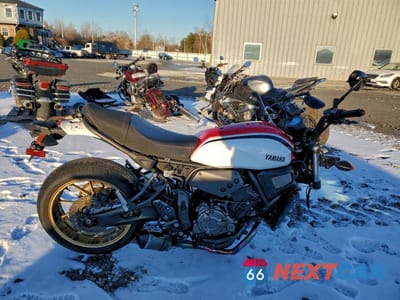 2021 YAMAHA XSR700 JYARM21E0MA001307 - główne zdjęcie licytacji z USA - miniatura