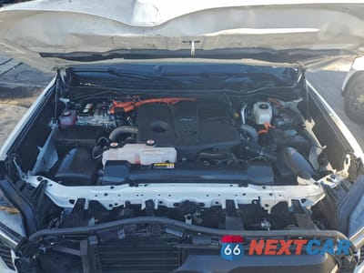 Zdjęcie 11 z 12 samochodu: 2024 TOYOTA TUNDRA CREWMAX LIMITED VIN:5TFWC5DB6RX079625 - miniatura