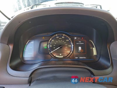 Zdjęcie 9 z 11 samochodu: 2019 HYUNDAI IONIQ BLUE VIN:KMHC65LC2KU174691 - miniatura