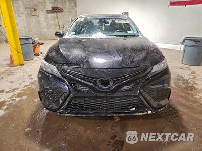Piąte zdjęcie samochodu w środku: 2024 TOYOTA CAMRY SE NIGHT SHADE VIN:4T1G11BK6RU111458 - miniatura