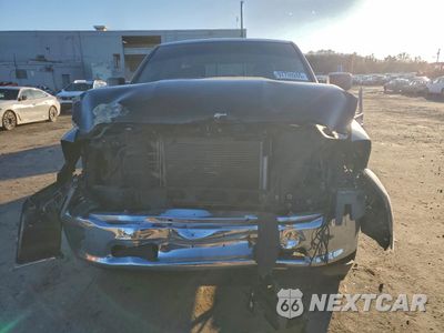 Piąte zdjęcie samochodu w środku: 2020 RAM 1500 CLASSIC SLT VIN:1C6RR7TT1LS129442 - miniatura