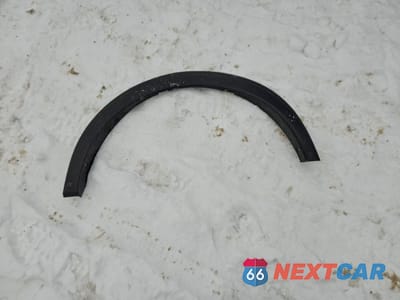 Zdjęcie 13 z 14 samochodu: 2025 NISSAN KICKS PLAY S VIN:3N1CP5BV4SL488926 - miniatura