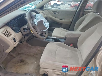 Zdjęcie 7 z 12 samochodu: 2002 HONDA ACCORD LX VIN:1HGCG164X2A016519 - miniatura