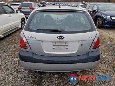 Zdjęcie 6 z 12 samochodu: 2006 KIA RIO 5 VIN:KNADE163066169318 - miniatura