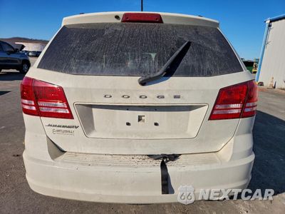Zdjęcie 6 z 16 samochodu: 2019 DODGE JOURNEY SE VIN:3C4PDCAB9KT749521 - miniatura