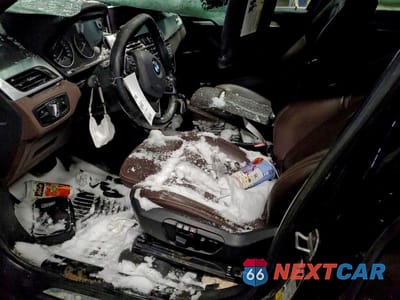 Zdjęcie 7 z 12 samochodu: 2016 BMW X1 XDRIVE28I VIN:WBXHT3C36GP883205 - miniatura