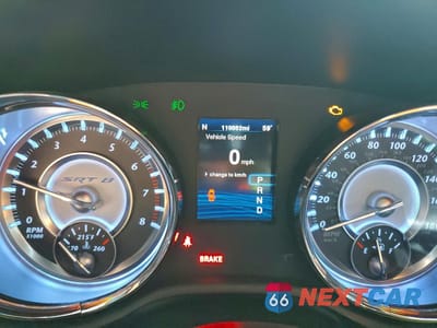 Zdjęcie 9 z 14 samochodu: 2012 CHRYSLER 300 SRT-8 VIN:2C3CCAFJ7CH800860 - miniatura