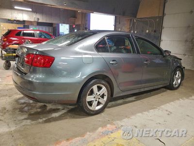 Trzecie zdjęcie samochodu z tyłu: 2012 VOLKSWAGEN JETTA TDI VIN:3VWLL7AJ5CM348119 - miniatura