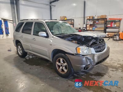 Czwarte zdjęcie samochodu z boku: 2005 MAZDA TRIBUTE S VIN:4F2CZ06125KM28733 - miniatura