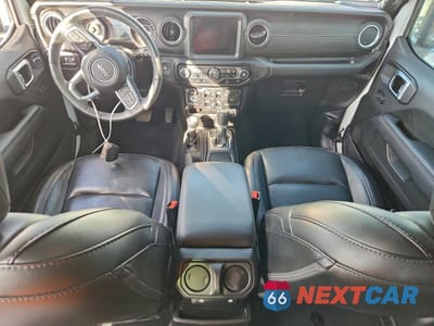 Zdjęcie 8 z 12 samochodu: 2022 JEEP WRANGLER UNLIMITED SAHARA VIN:1C4HJXEN0NW251764 - miniatura