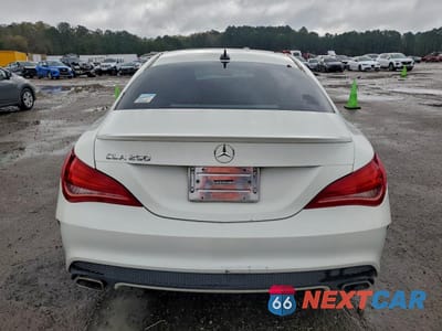 Zdjęcie 6 z 14 samochodu: 2015 MERCEDES-BENZ CLA 250 VIN:WDDSJ4EBXFN184372 - miniatura