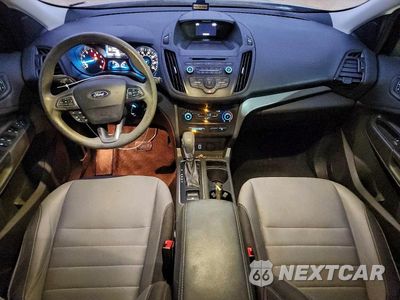 Zdjęcie 8 z 13 samochodu: 2017 FORD ESCAPE S VIN:1FMCU0F79HUE29837 - miniatura