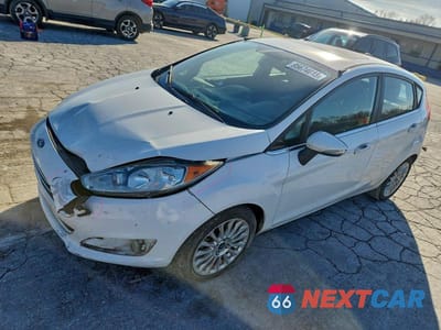 2015 FORD FIESTA TITANIUM 3FADP4FJ0FM120672 - główne zdjęcie licytacji z USA - miniatura