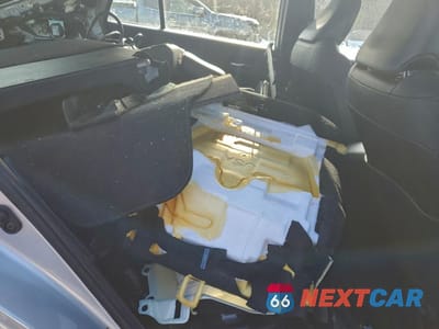 Zdjęcie 10 z 12 samochodu: 2017 TOYOTA PRIUS PRIME VIN:JTDKARFP8H3053506 - miniatura